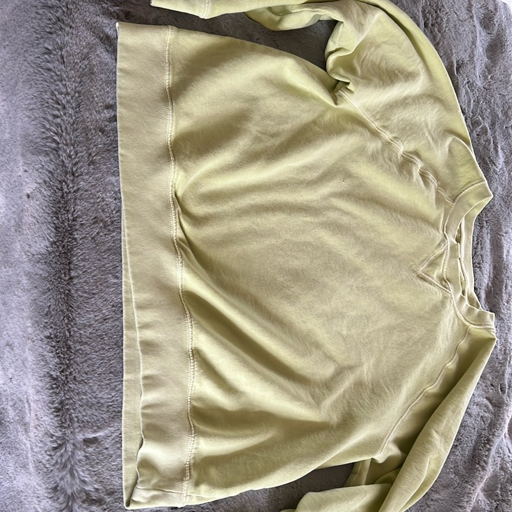 Old Navy Sweatshirt